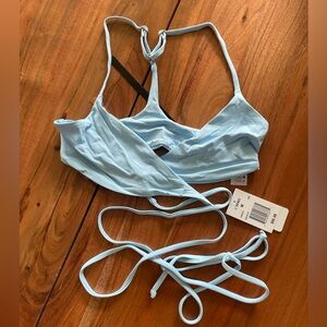 BNWT L*space Kristen blue wrap bikini top size medium